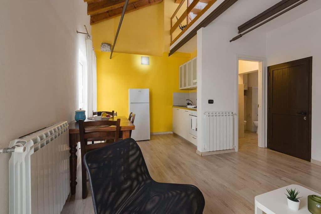 Apartment Adorno 4 - Affitti Brevi Italia Janov Exteriér fotografie